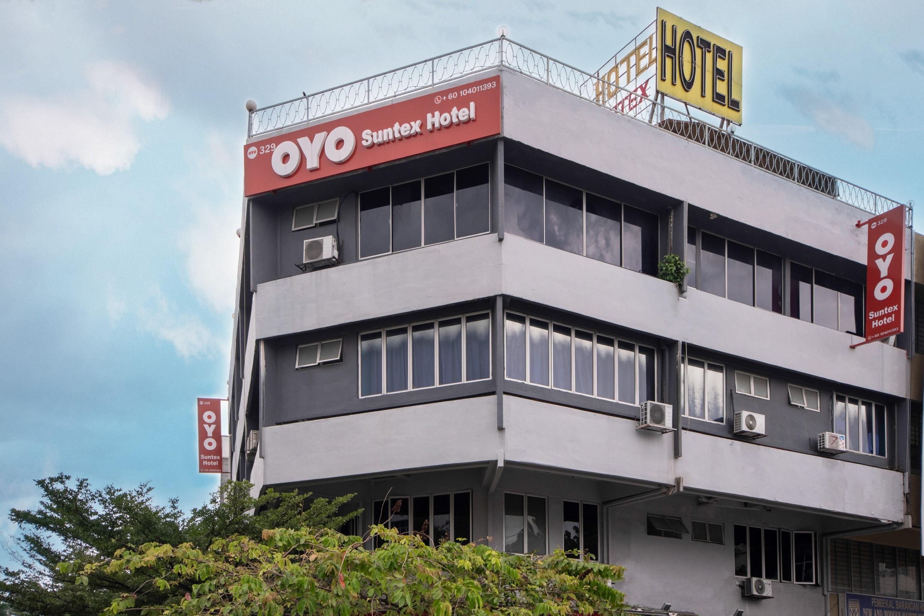 Oyo 329 Suntex Hotel Ампанг Екстериор снимка