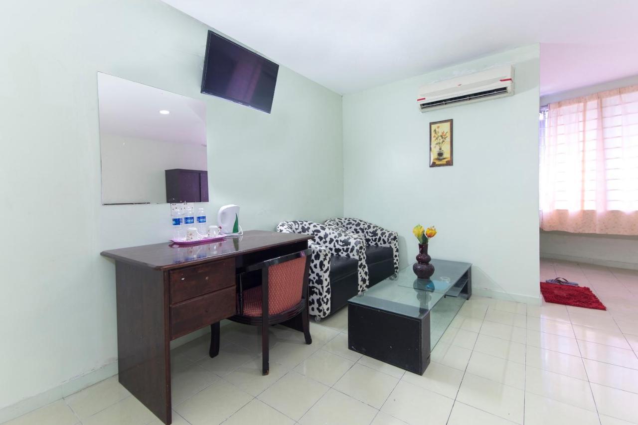Oyo 329 Suntex Hotel Ампанг Екстериор снимка