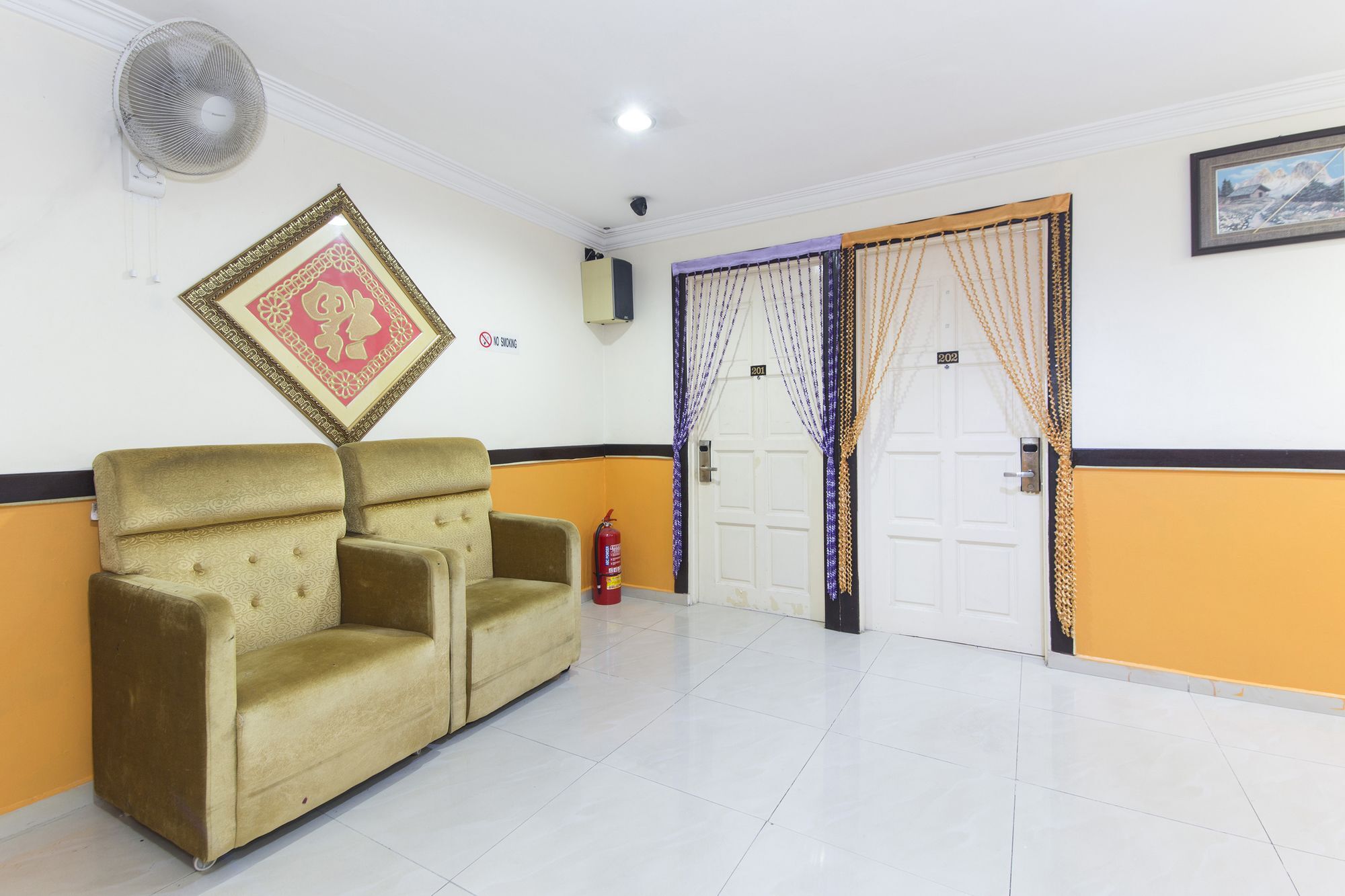 Oyo 329 Suntex Hotel Ампанг Екстериор снимка