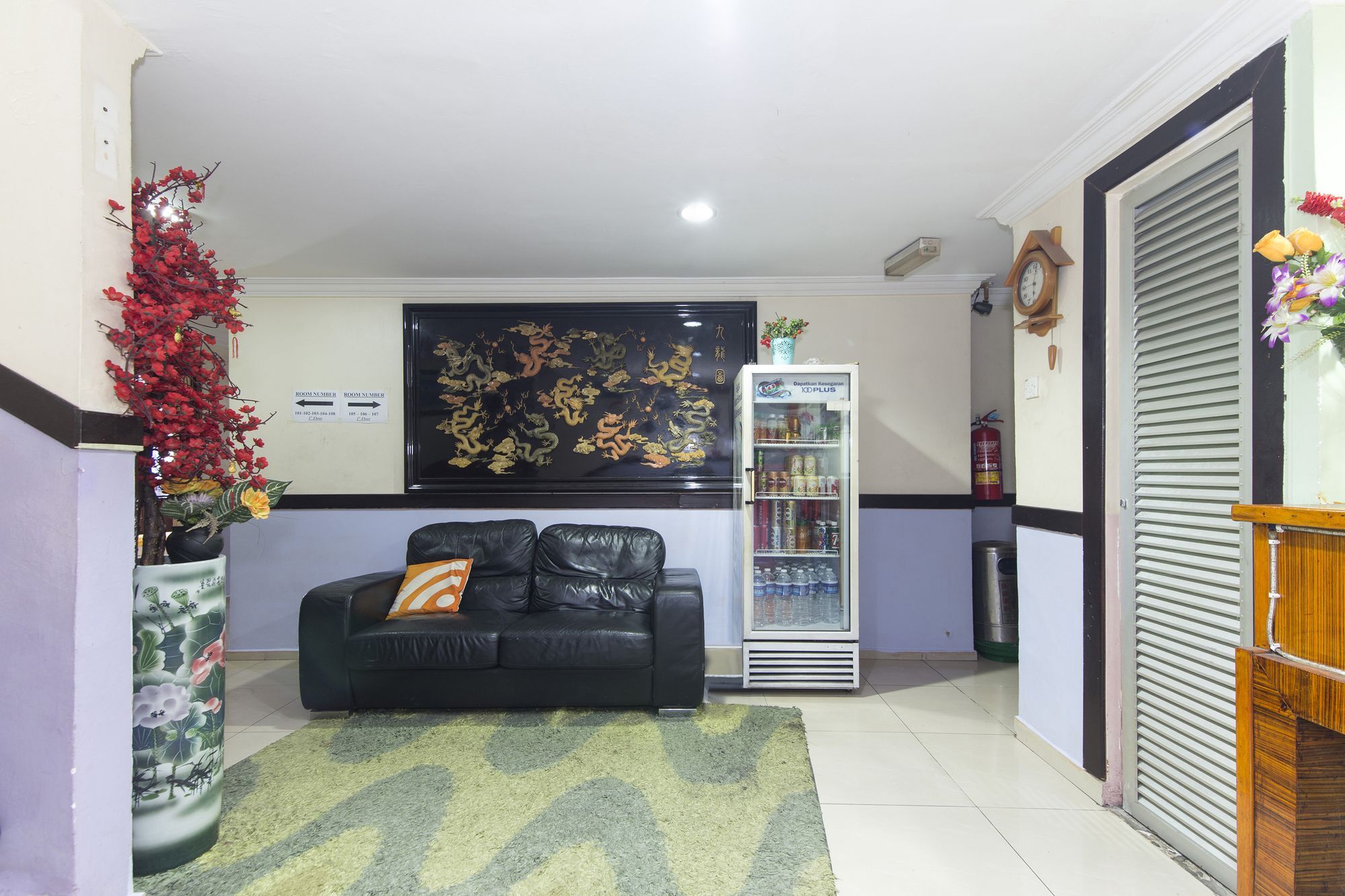 Oyo 329 Suntex Hotel Ампанг Екстериор снимка